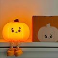 LED-nattljus i form av en pumpa, laddas via USB