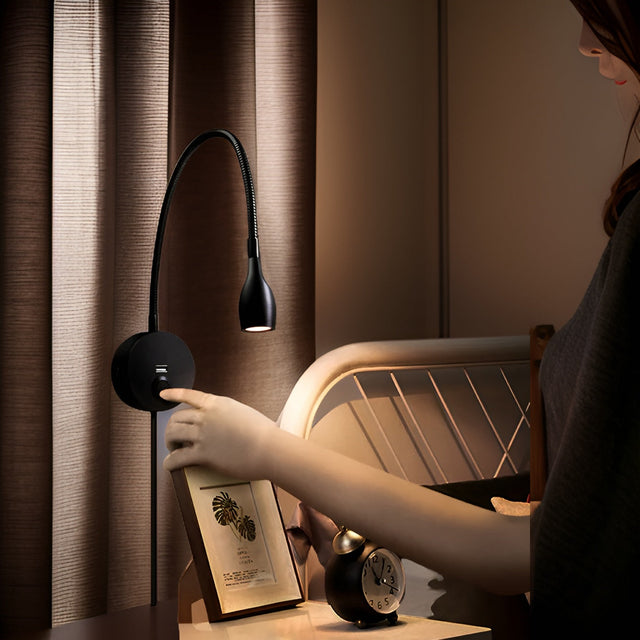 TouchGlow - 2-i-1-swanhals vägglampa med USB-laddare för mysiga läkvällar