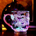 1 styck färgändrande lysande LED-drake mugg vattenaktiverade lampor öl kaffe mjölk te vin whiskey bar kopp resande kreativ present