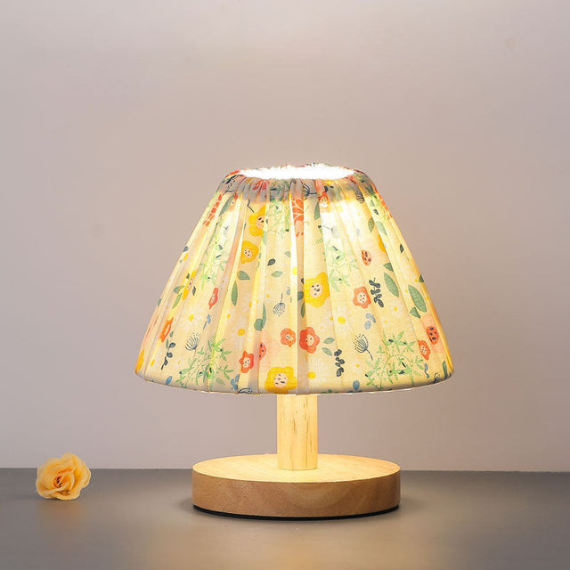 Modern Minimalistisk Kreativ Järn Blomformad 1-Lamps Bordslampa