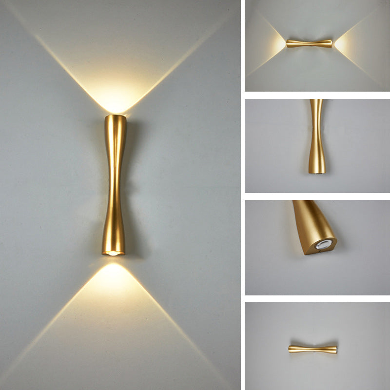Modern Enkel Lång Horn 2-Ljus LED Inomhus- och Utomhusvägglampa