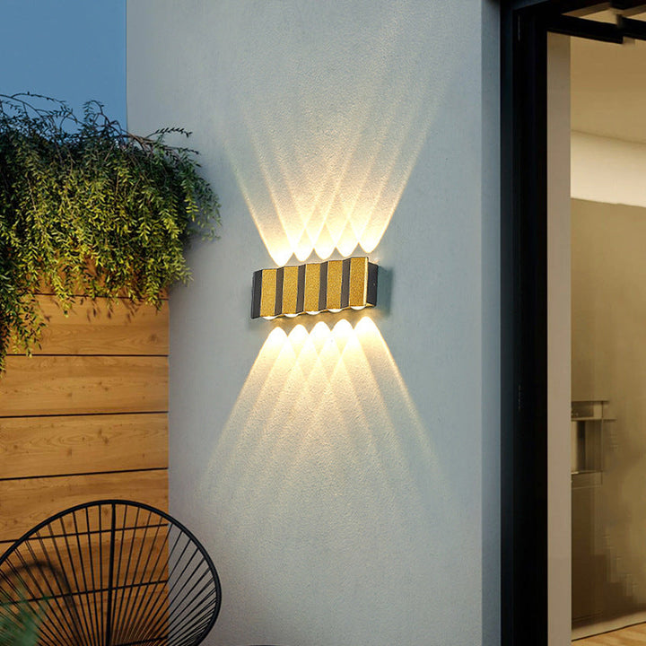Modern Ljuslyxig Guld Aluminium Utomhus Vattentät Terrass LED Vägglampa