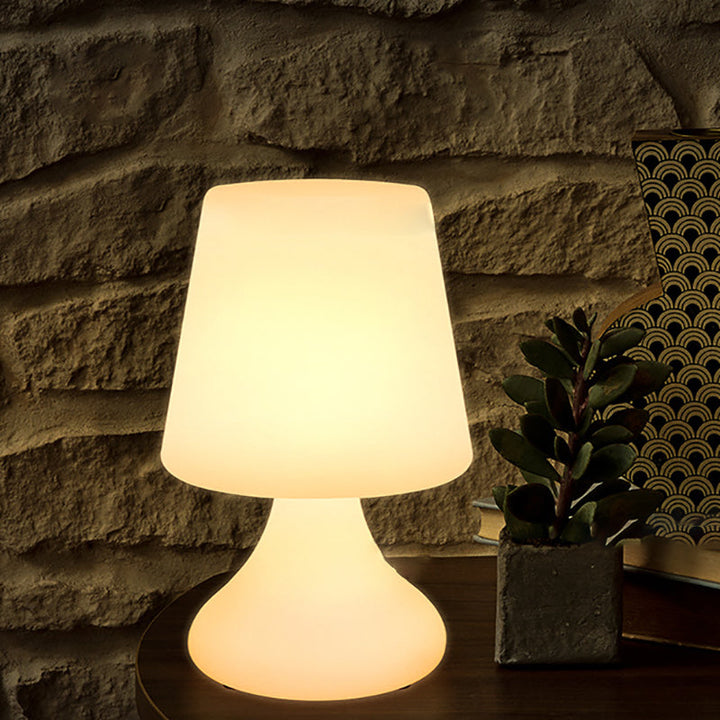 Modern Minimalist PE Cup Form USB LED Bordslampa Nattljus För Utomhus Patio |
