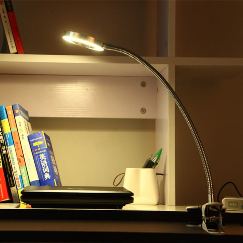 Kreativ enkel USB-byxknapp LED-läsclip-lampa