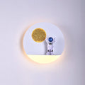 Nutida Kreativ Järn Harpiks Rund Astronaut LED Vägglampa för Sovrum