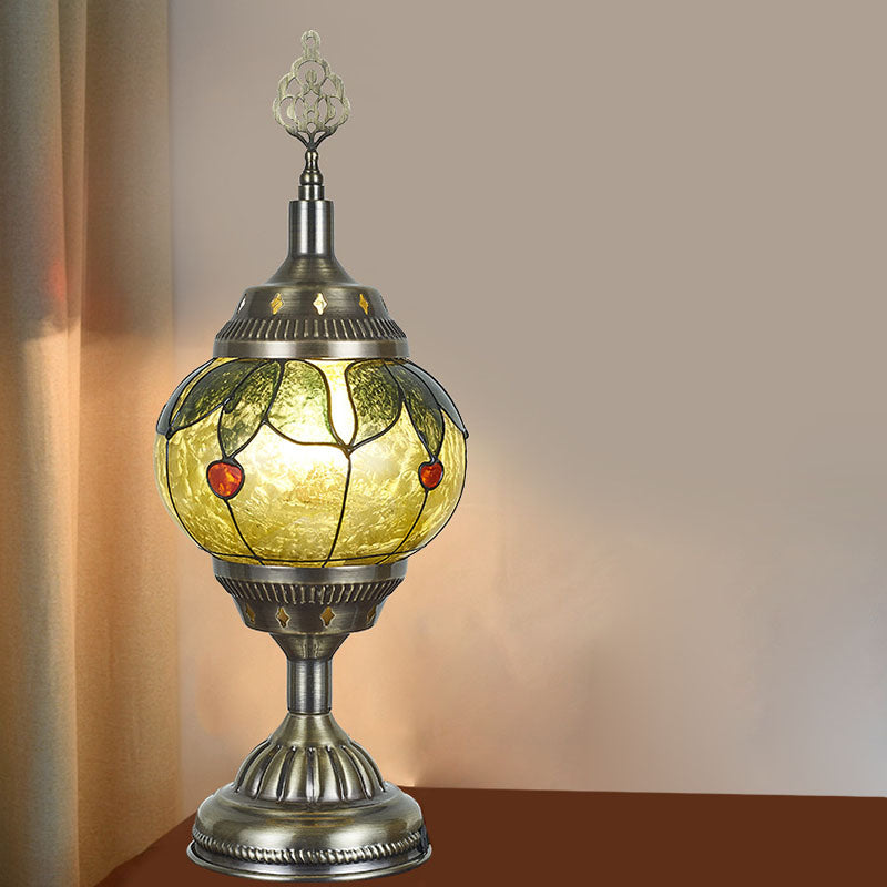 Traditionell Tiffany romantisk oval järn emaljerad 1-ljuskälla bordslampa för sovrummet