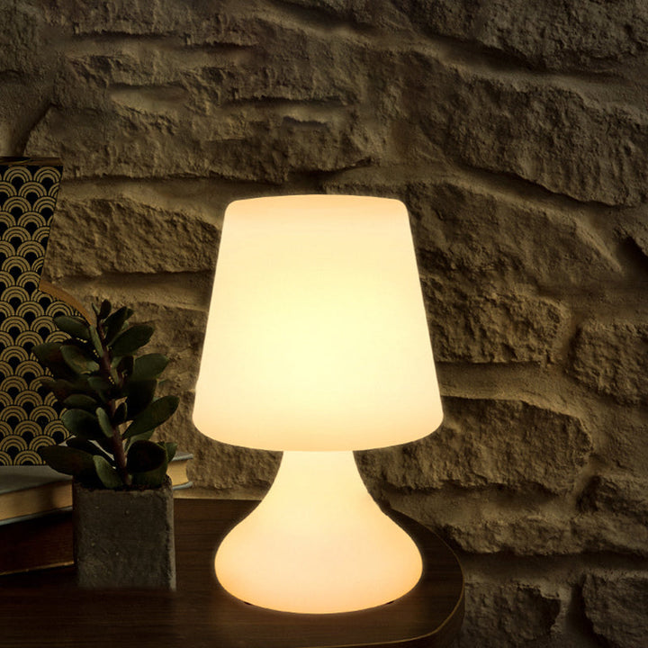 Modern Minimalist PE Cup Form USB LED Bordslampa Nattljus För Utomhus Patio |