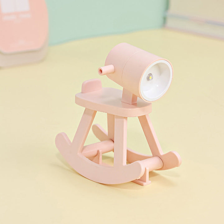 Gungande Häst Mini Nattlampa