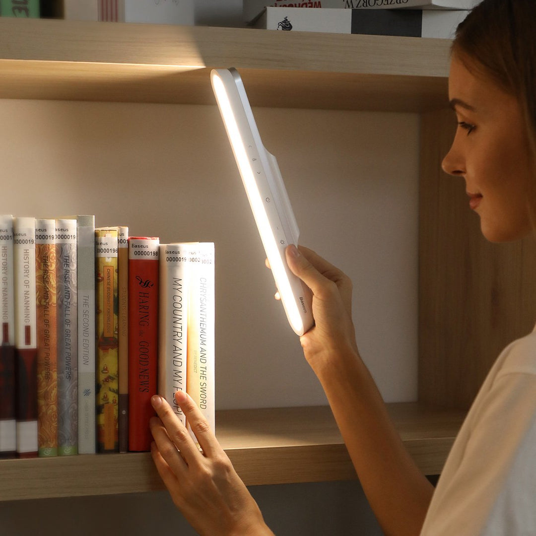 GlowLine – Minimalistisk LED-ljusskena med innovativ funktionalitet