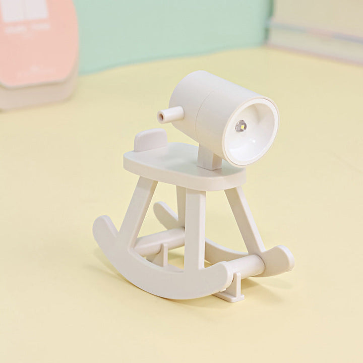 Gungande Häst Mini Nattlampa