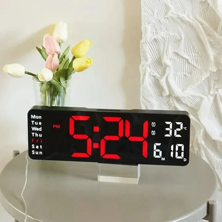 ARIS - Digital klocka med nattljusfunktioner