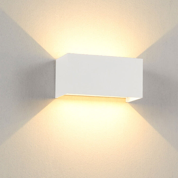 Modern vattentät rektangulär LED-vägglampa för utomhusbruk med upp- och nedljus