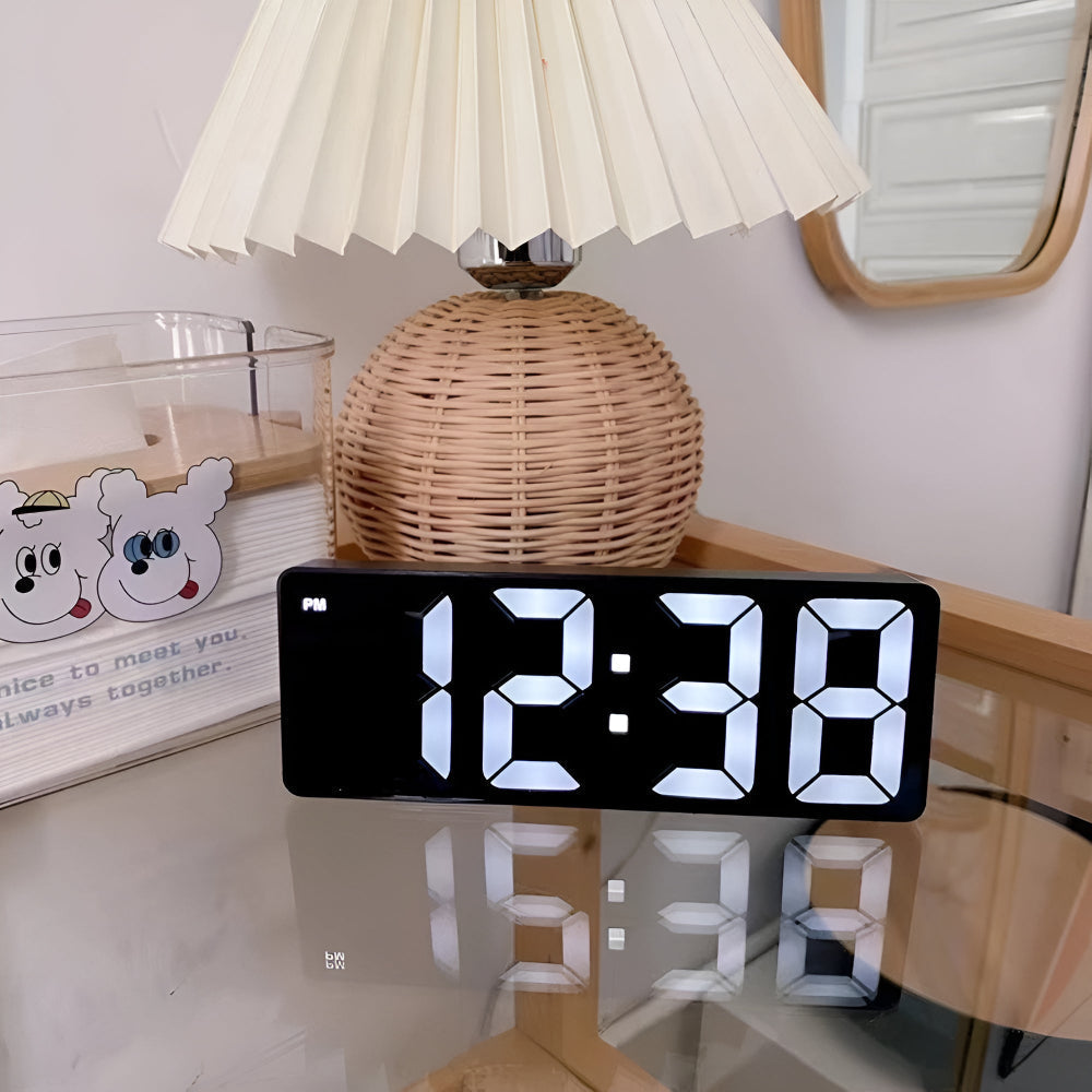 Digital LED Spegel Väckarklocka