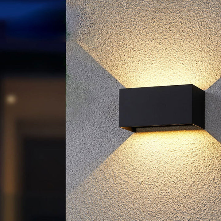 Modern vattentät rektangulär LED-vägglampa för utomhusbruk med upp- och nedljus