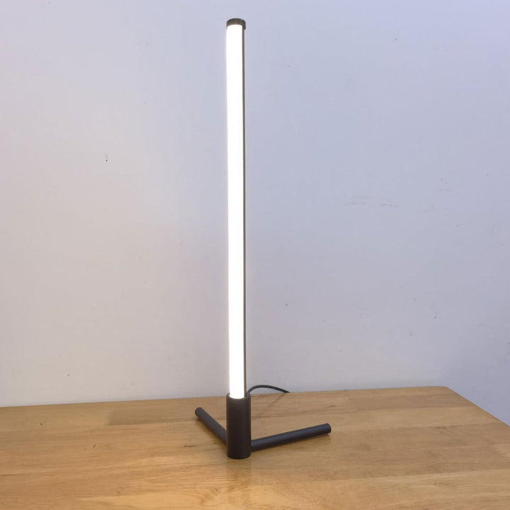 Luminix Bar LED Bordslampa | Minimalistisk Design | Nattljus &amp; Ambient Belysning | Modern &amp; Dekorativ