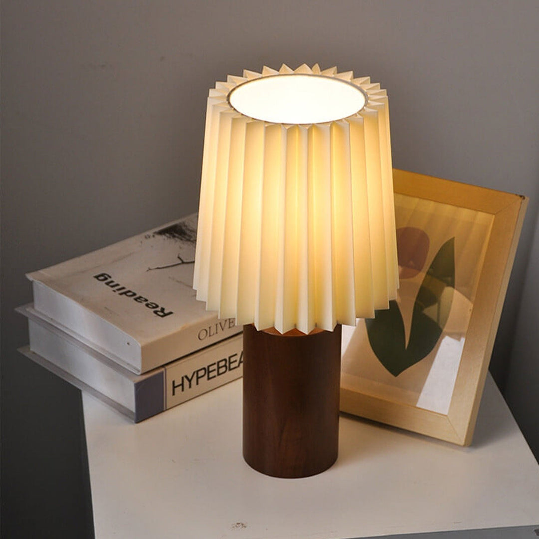 Vintage Koreansk Plisserad Kolonn Solid Trä Bas 1-Ljus Bordslampa