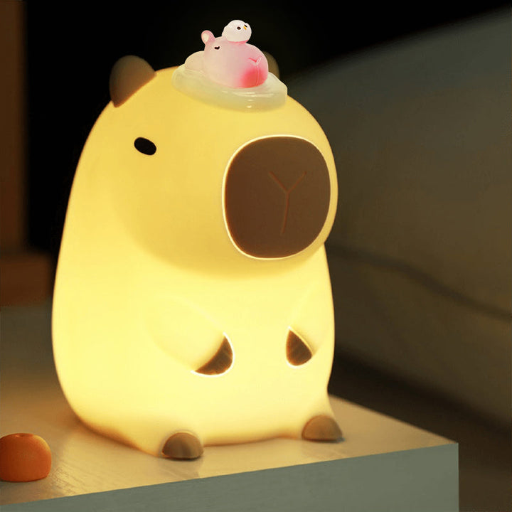 Bedårande Capybara Nattlampa