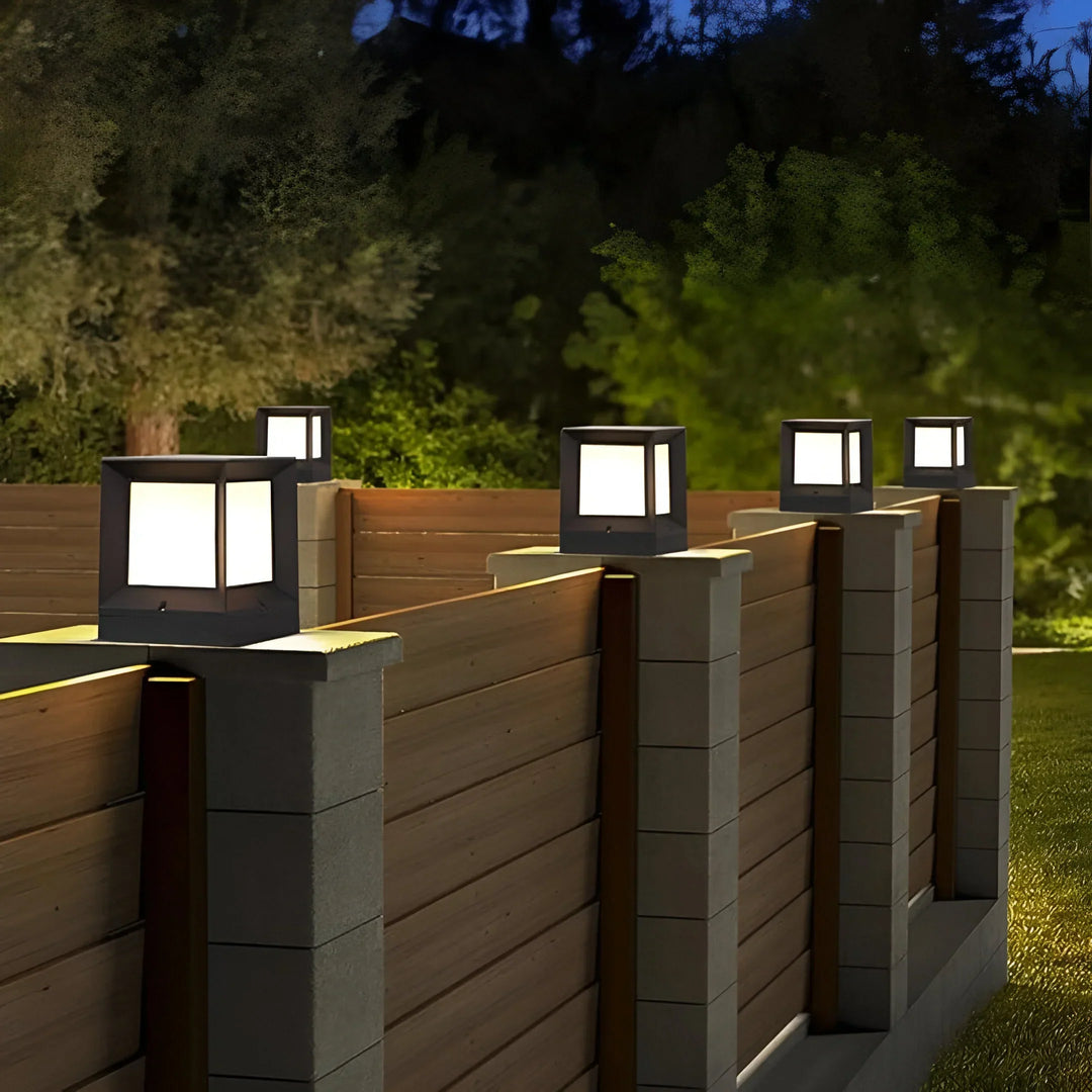 GlowPillar – Elegant Utomhus LED Lampa