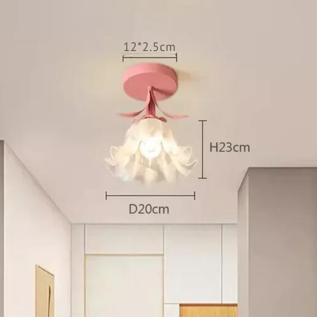 Modern taklampa med elegant design