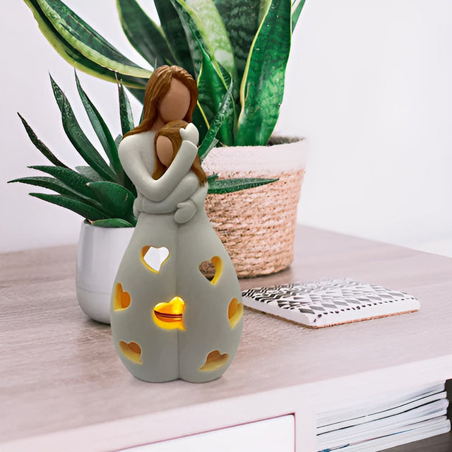 Omfamna Mor Dotter Figur Fladdrande Ljuslykta - LoveGlow