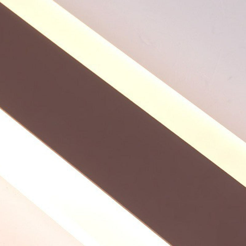 Ultraslank minimalistisk taklampa