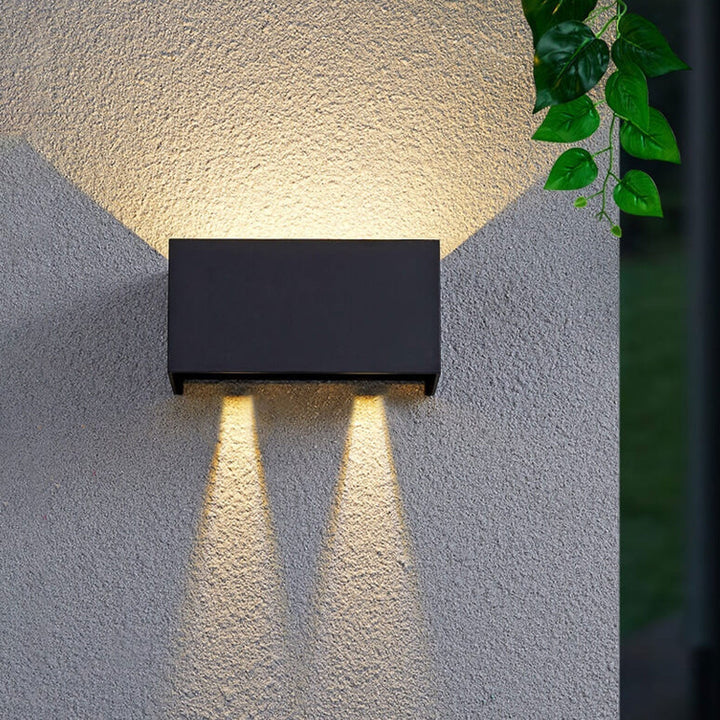Modern vattentät rektangulär LED-vägglampa för utomhusbruk med upp- och nedljus
