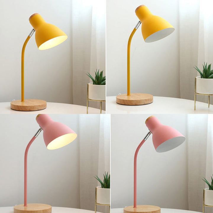 Ficklampformad svängbar bordslampa Macaron Metall 1-lamps nattlampa för barnrum