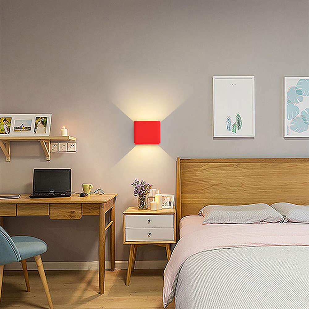OrrSquare – Modern fyrkantig vägglampa för stilfull belysning