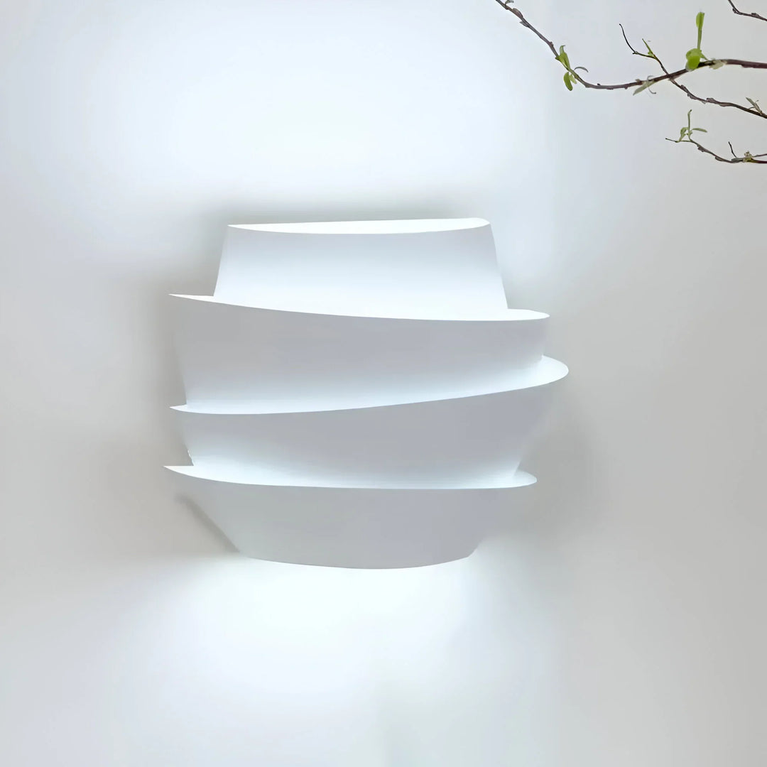 SolaraGlow – Fransk Inspirerad Vägglampa