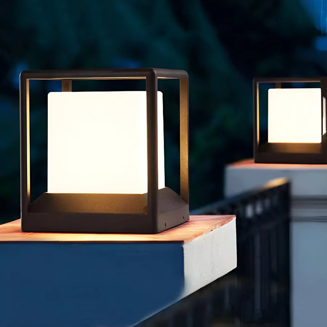 TerraGlow – Solenergi Patio &amp; Trädgårdslampa