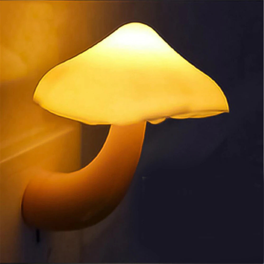 Svamp Vägguttag Lampa