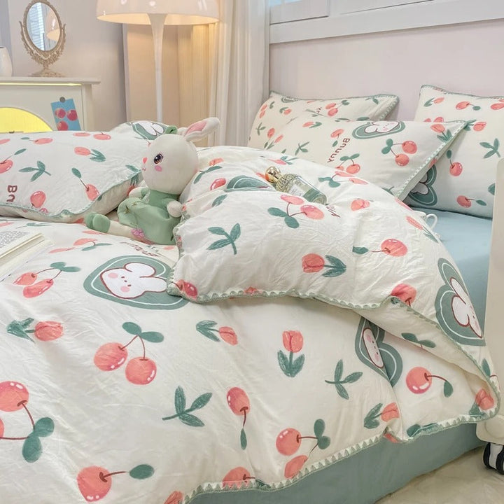 Blossom &amp; Berry Dröm Sängkläder Set 4 delar Blommig Duntäcke