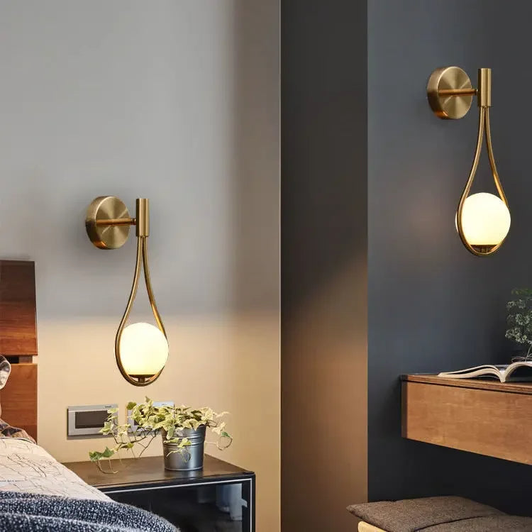 Ljus - Vägglampa från mitten av seklet
