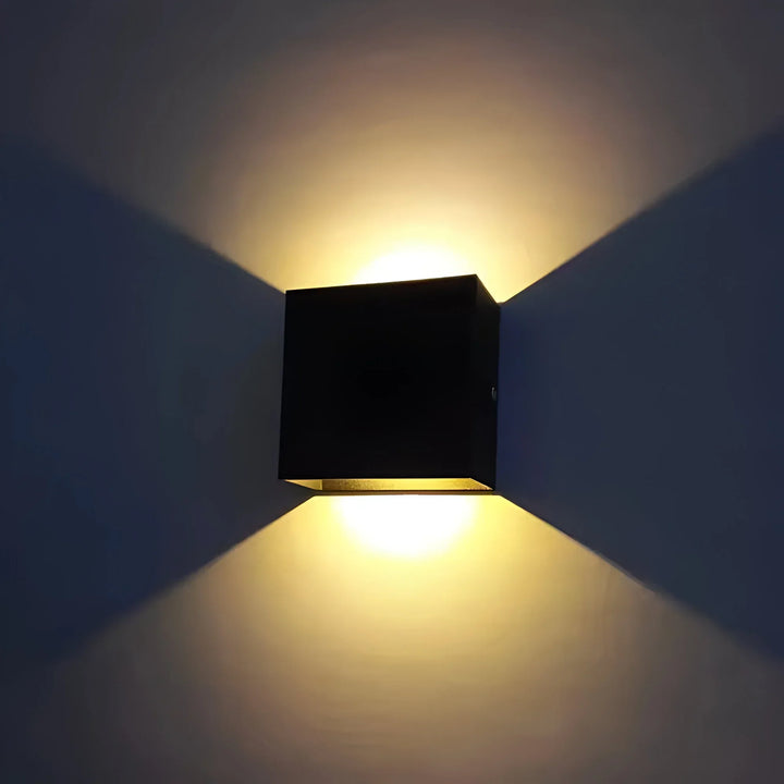 LumiCube – Minimalistisk Kub Vägglampa