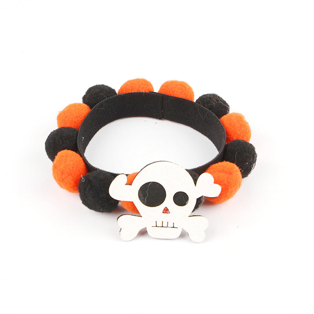 Halloween Husdjurskrage – Justerbar Hund- och Katthalsband med Pumpa- och Skallemotiv