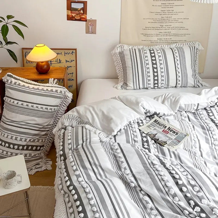 Mjukt Randig och Fringed Duvet Set | 3 delar