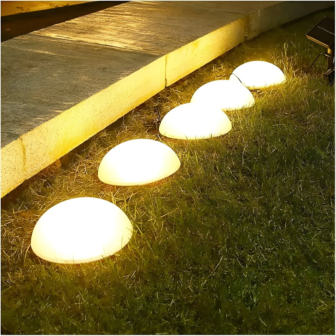 LumiGlobe – Soldriven Halvklot Trädgårdslampa