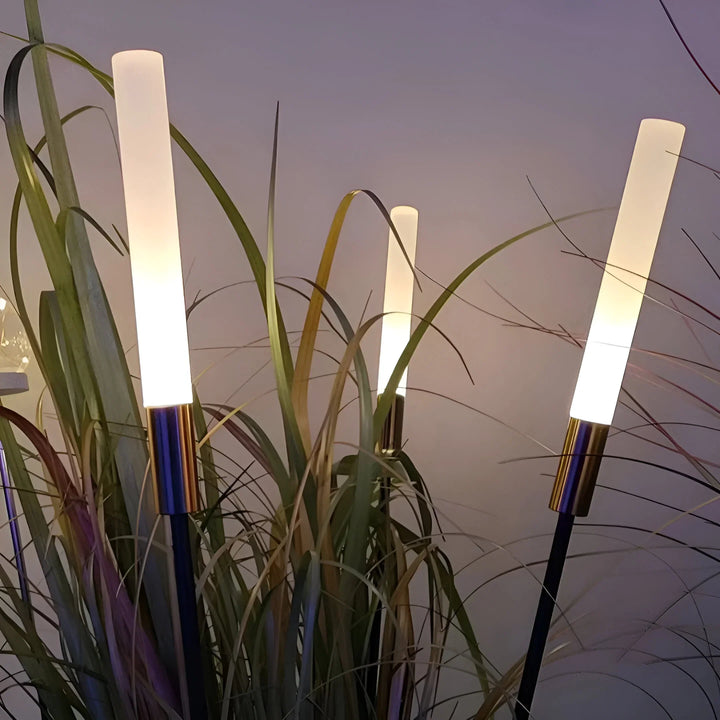 LumiVerge – Modern LED Utomhus Trädgårdsbelysning