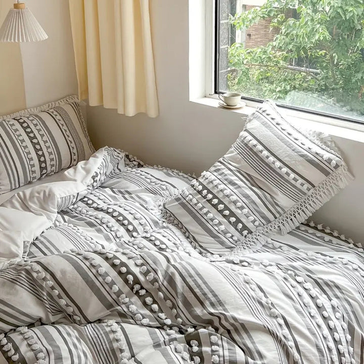 Mjukt Randig och Fringed Duvet Set | 3 delar