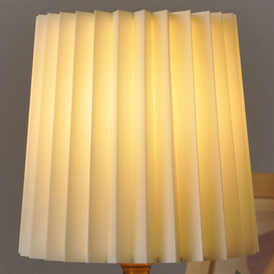 Vintage Koreansk Plisserad Kolonn Solid Trä Bas 1-Ljus Bordslampa