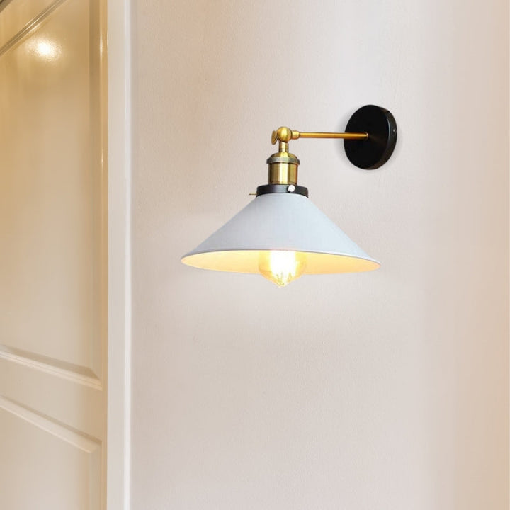 Vit Industriell Vintage Vägglampa
