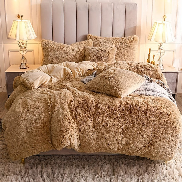 Ultra Soft Plush Duvet Cover Set with Zipper - Luxury &amp; Comfort