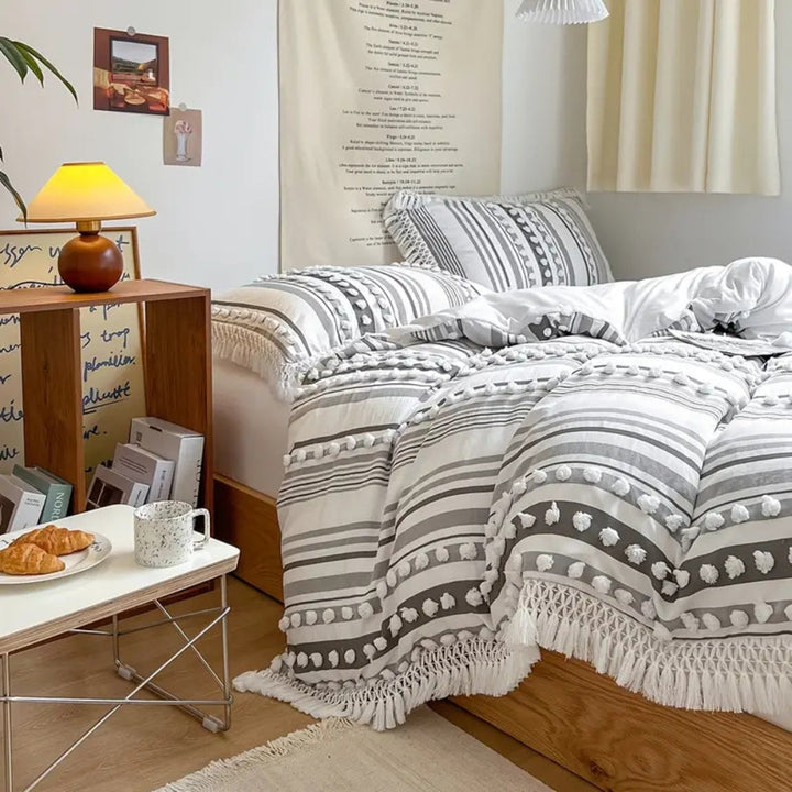 Mjukt Randig och Fringed Duvet Set | 3 delar