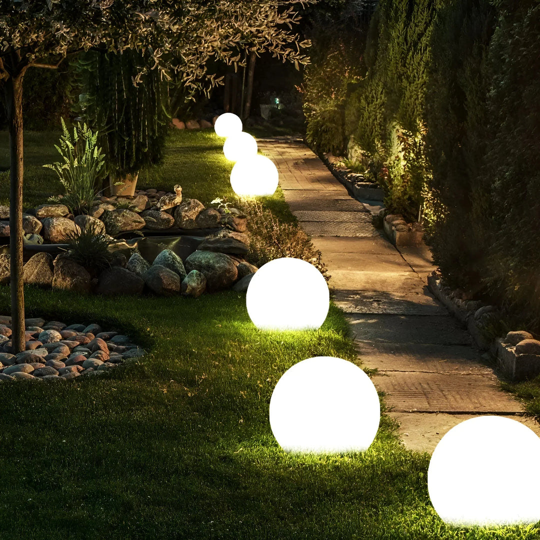 LumiGlobe – Väderbeständig Trädgårdslampa