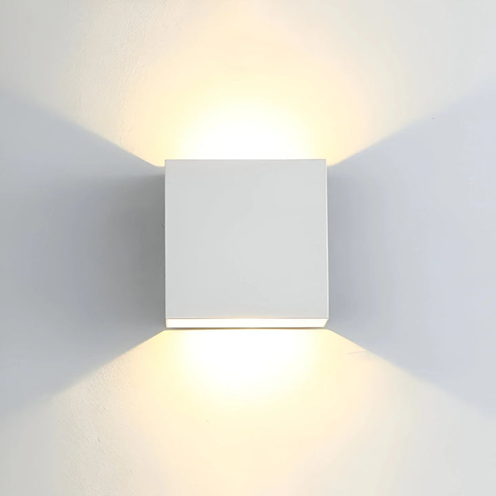 LumiCube – Minimalistisk Kub Vägglampa