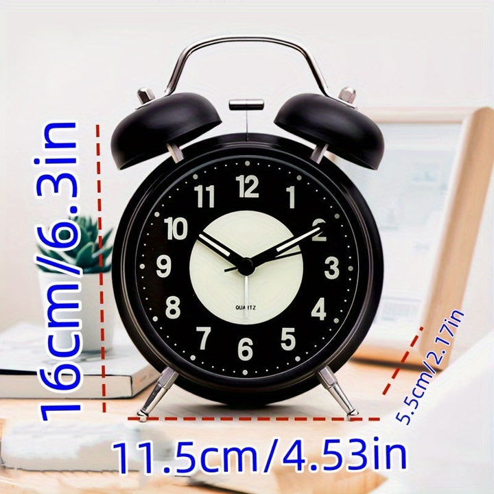 LuminousTime - Elegant Metall Väckarklocka med Mjuk Belysning för Fridfulla Mornar och Nätter