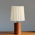 Vintage Koreansk Plisserad Kolonn Solid Trä Bas 1-Ljus Bordslampa