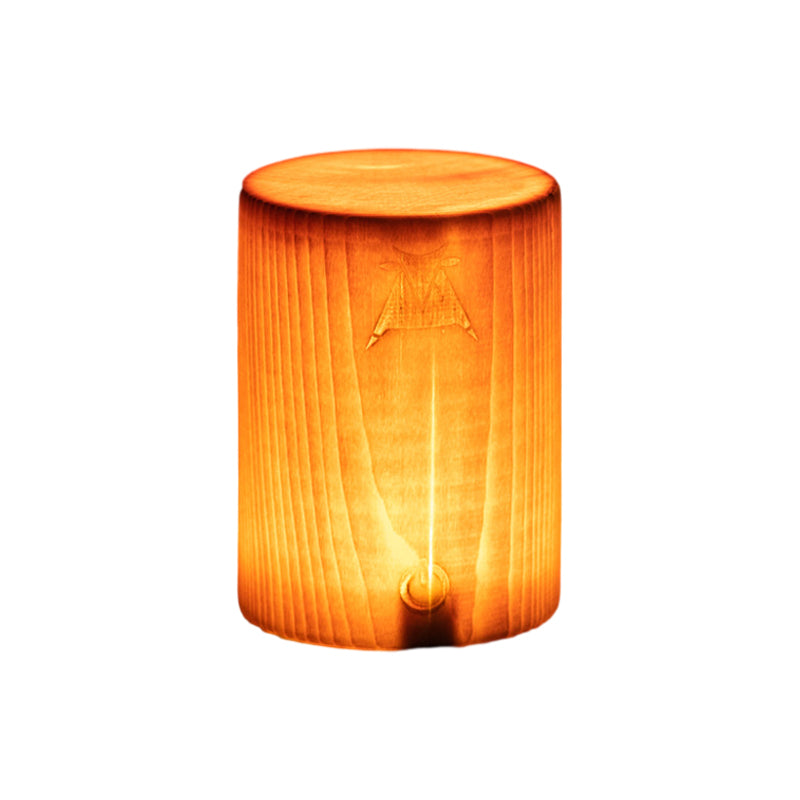 LumiWood – LED-bordslampa med batteri och touchkontroll