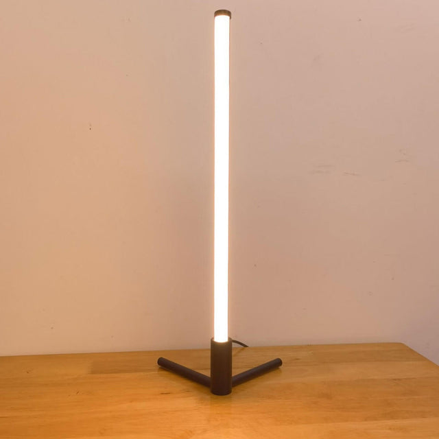 Luminix Bar LED Bordslampa | Minimalistisk Design | Nattljus & Ambient Belysning | Modern & Dekorativ