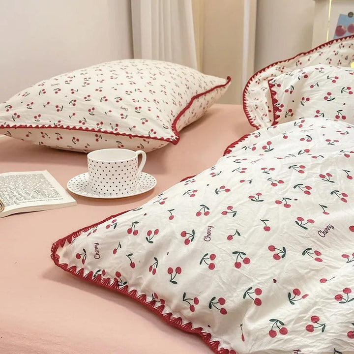 Blossom &amp; Berry Dröm Sängkläder Set 4 delar Blommig Duntäcke